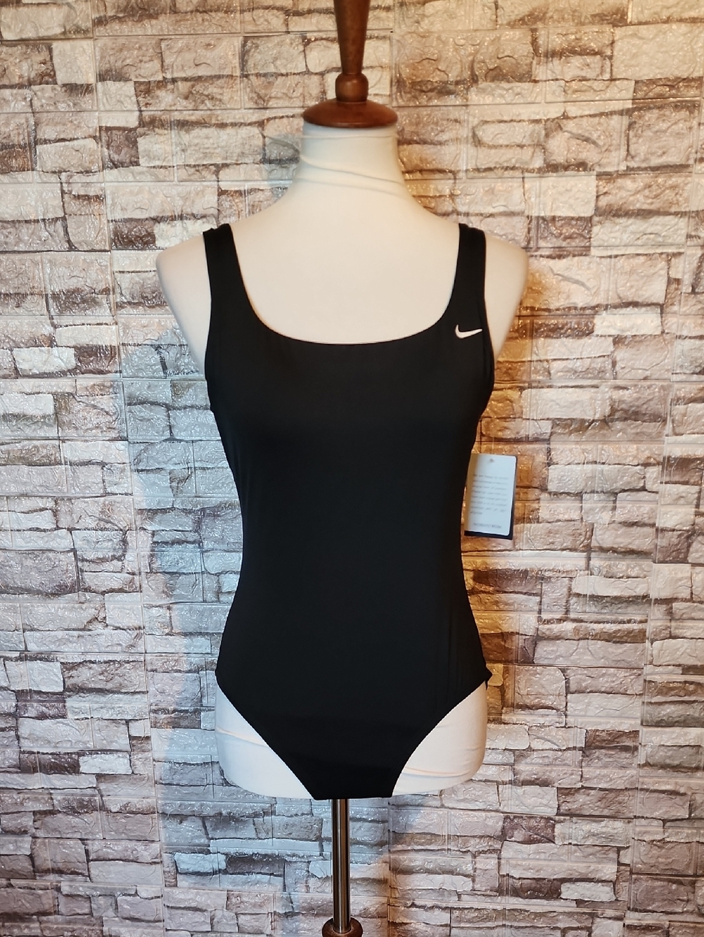 Nike Black Scoop One-Piece Swimsuit Brand New